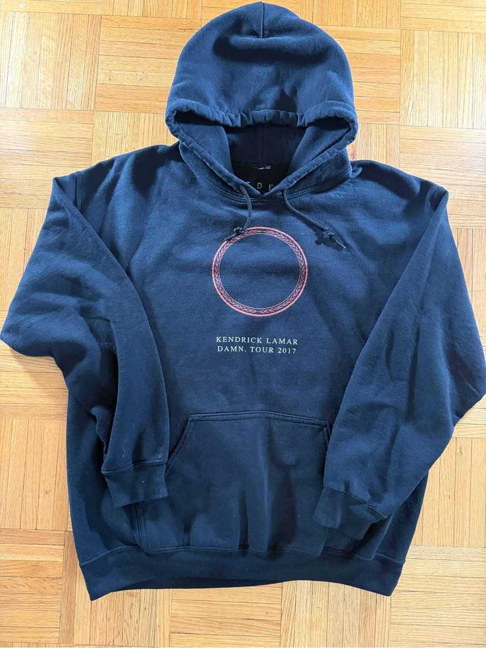 Kendrick Lamar DAMN Tour 2017 Hoodie Men's Size Large Black Doublesided Pullover